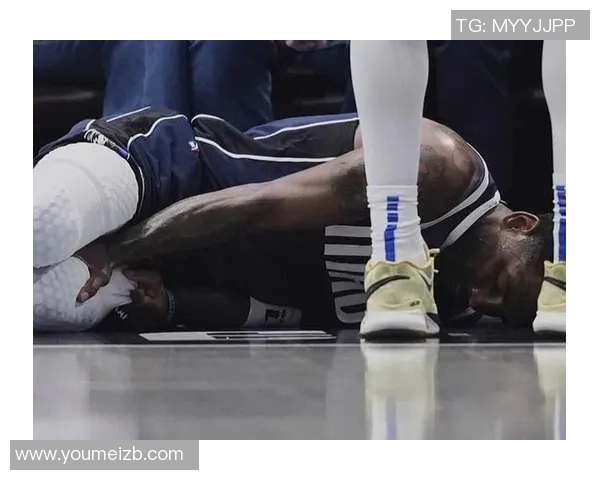 篮网与热火激战正酣巴特勒领衔对决展现球队实力与激情